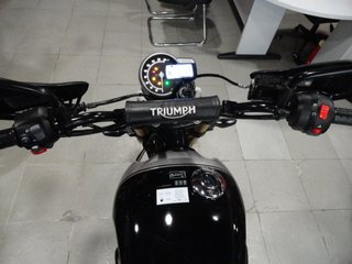 Triumph Scrambler 400 X