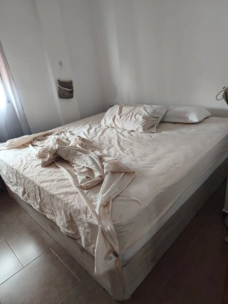 Cama Matrimonio 200x200 (comprada en febrero 2026)