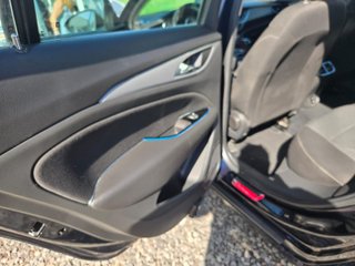 Opel Insignia 2017` 94000 Km. en excelente estado