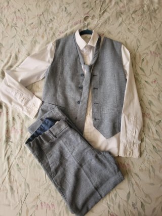 Traje de ceremonia niño azul claro y blanco