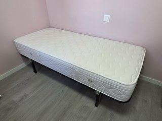 Somier de alto de pata de 30cm y colchón 80cm
