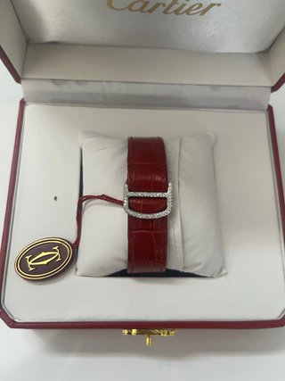 Cartier con diamantes