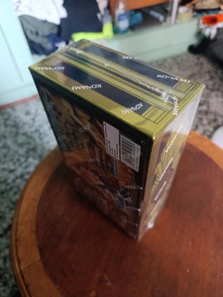 Yu-Gi-Oh! Legendary Decks II Scatola