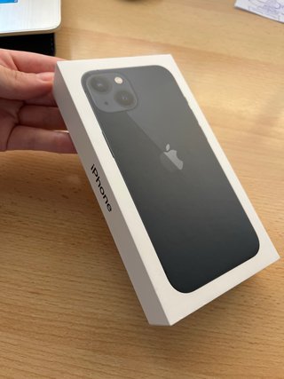 iPhone 13 128GB medianoche.