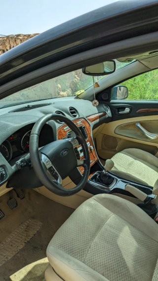 ford mondeo ghia 2008