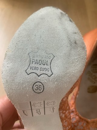 Zapatos estándar Paoul talla 36 (como nuevos)