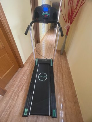 Cinta de correr Cecotec 1000W