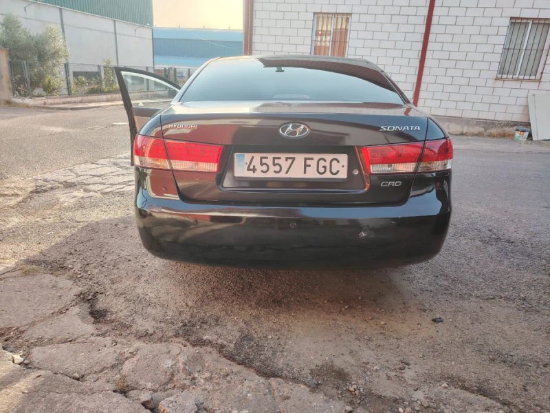 Hyundai Sonata 2006 - foto 1