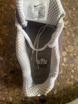 Nike Air Max Plus Marrones y Blancas