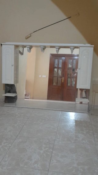 Espejo de baño con armarios laterales