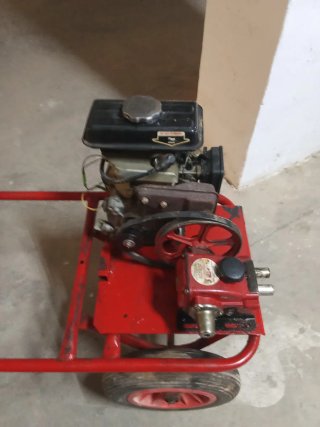 Motor para máquina de pulverizar,el motor funciona