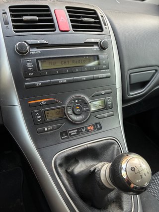 Toyota Auris 2010
