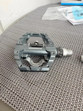 Pedales Shimano PD-EH500 SPD Nuevos y originales