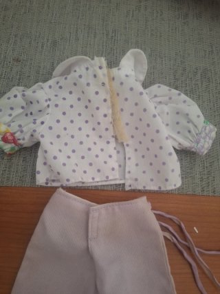 Conjunto ropa muñeca tipo Nancy