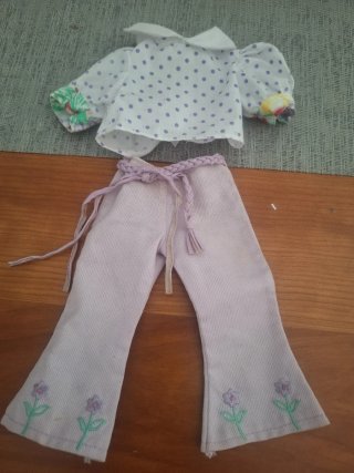 Conjunto ropa muñeca tipo Nancy
