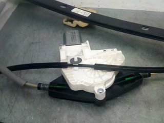 Elevalunas delantero 8k0959802a audi a4 2.0 173294