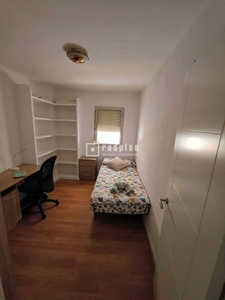 Piso en alquiler en El Cónsul - Ciudad Universitaria en Málaga