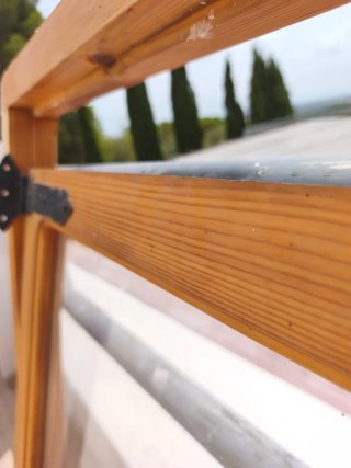 Ventanas de madera con marco, listas para instalar