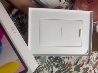 Caja iPad 10ª Gen