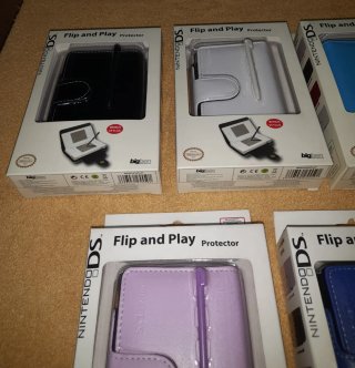 Oferta. NUEVO. Funda Oficial Nintendo DS Lite
