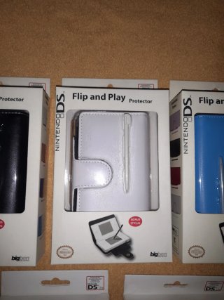 Oferta. NUEVO. Funda Oficial Nintendo DS Lite