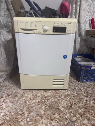 Secadora Indesit 8kg Clase B