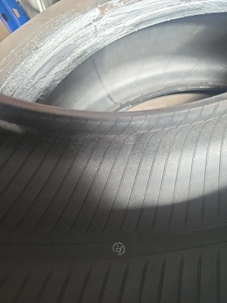 Neumaticos Bridgestone 195/60R16 89H