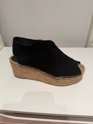 Alpargatas negras
