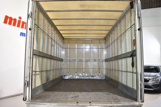 Iveco Daily CHASIS CABINA CARROZADO PAQUETERO CAMIÓN 35C 16H 3450 2.3D 156CV CON PLATAFORMA ELEVADORA Y RUEDA GE MELA