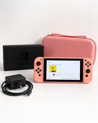 Nintendo Switch + Tomodachi Life
