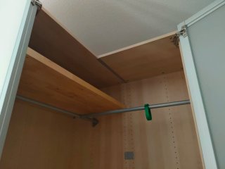 Armario rinconero madera, puertas opacas, 4 barras