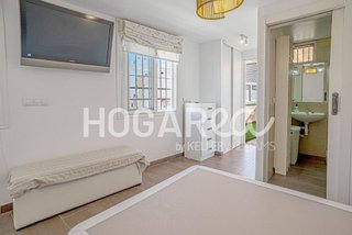 Dúplex en venta en Parque Victoria Eugenia en Málaga