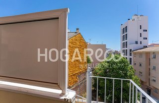 Dúplex en venta en Parque Victoria Eugenia en Málaga