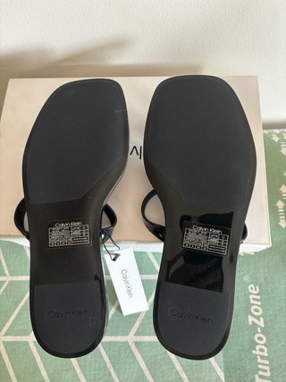 Sandalias Calvin Klein Negras