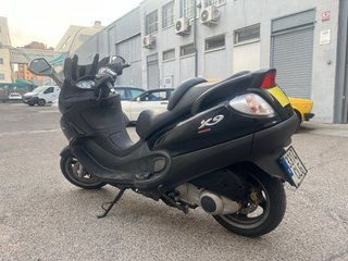 Piaggio X9 Evolution Negra
