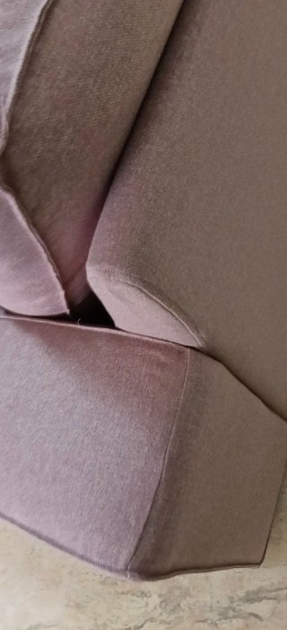 Sofá KIVIK 2 plazas Gunnared rosa claro
