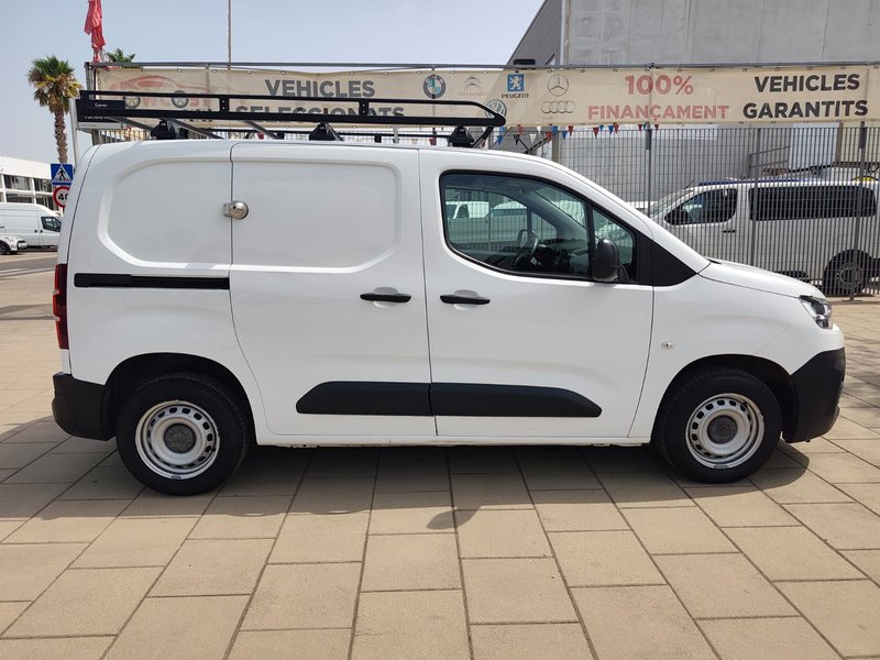 Citroën Berlingo 2022, foto 2