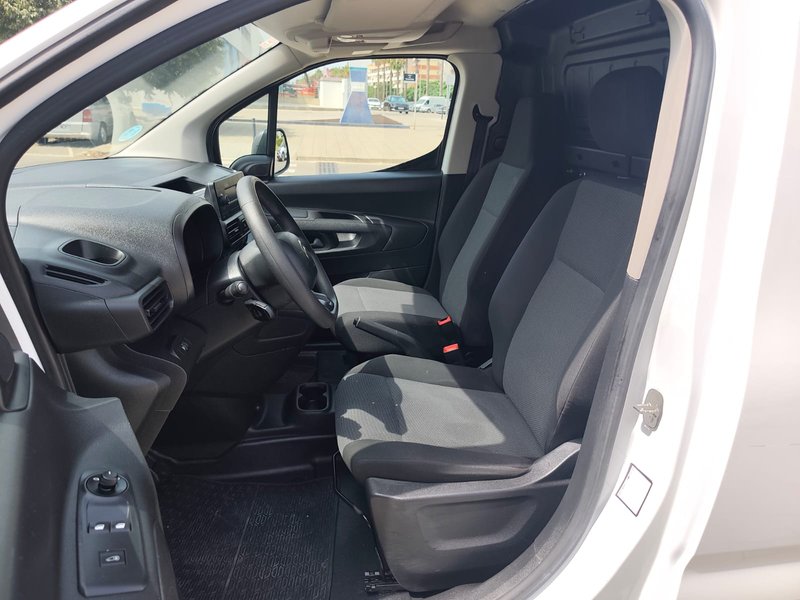 Citroën Berlingo 2022, foto 6