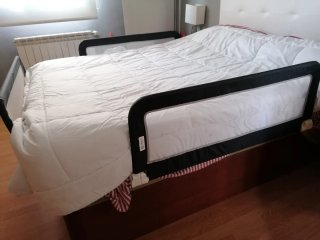 Barrera portátil para cama