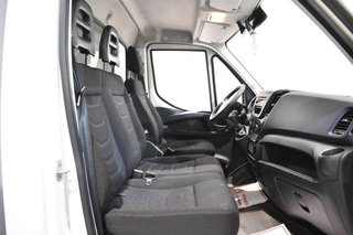 Iveco Daily CHASIS CABINA CARROZADO 35S 16 2.3 TD 156 CV HI-MATIC CON EQUIPO DE FRÍO THERMOKING