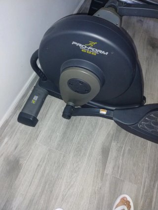 Elíptica ProForm con disco de inercia