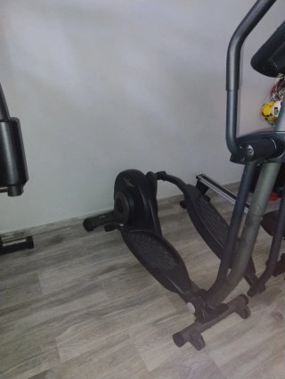 Elíptica ProForm con disco de inercia