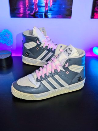 Adidas Rivalry High Simpsons Scratchy