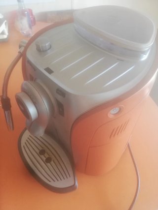 Cafetera Saeco Odea Giro