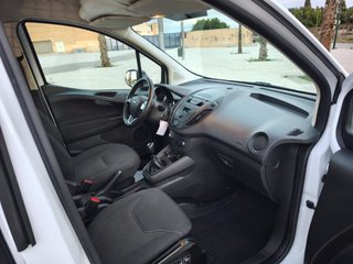 FORD Transit Courier Van 1.5 TDCi 74kW Limited