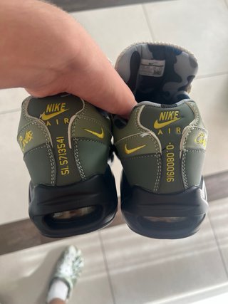Corteiz Air Max 95 Beige Verde taglia 43
