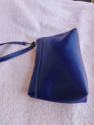 Bolsito de mano Pierre Cardin azul 22x14 cm