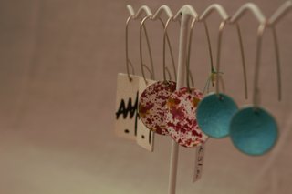 Lote 8 pares pendientes artesanales