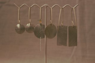 Lote 8 pares pendientes artesanales