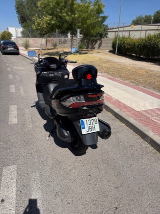 Suzuki Burgman 400 ABS 2014 Negra